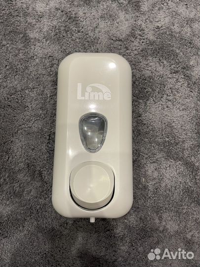 Диспенсер для мыла