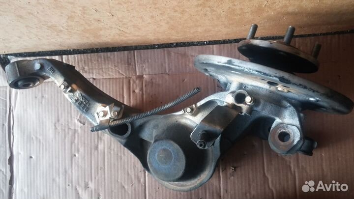 Ford Escape Maverick Tribute рычаг-ступица зад прв