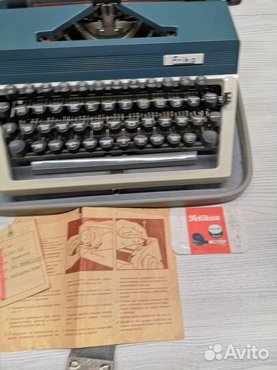 Пишущая/печатная машинка Эрика