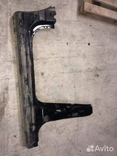 Порог передний левый Nissan Tiida C11