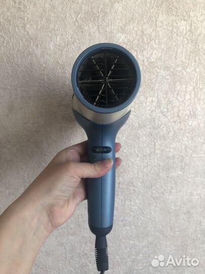 Фен Philips HP4881