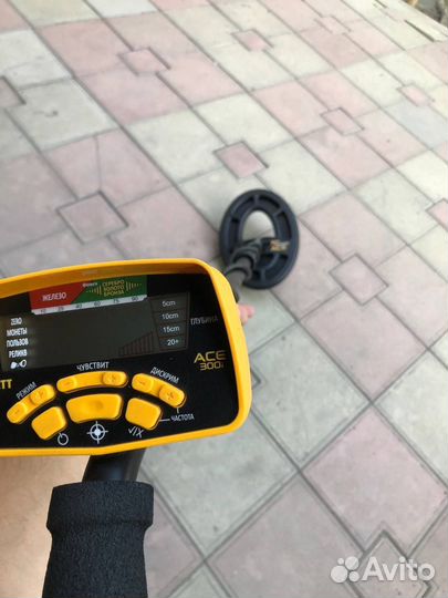 Металлоискатель гарретт 300