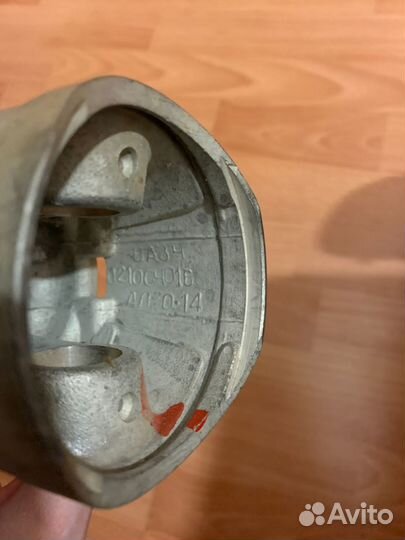 Поршни москвич Узам 3317 объем 1,7