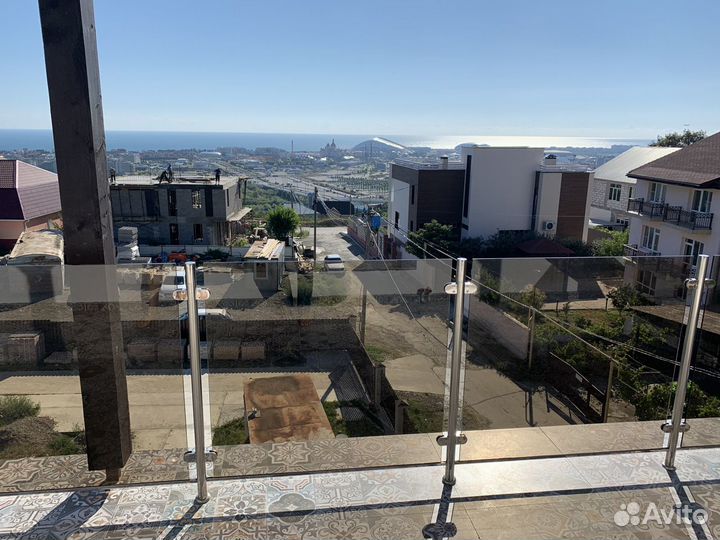 Ограждения из нержавеющей стали со стеклом