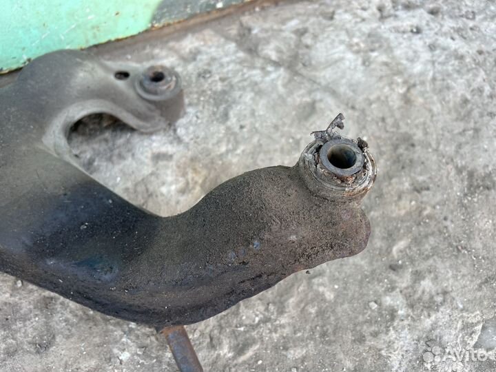 Подрамник Nissan Primera P11