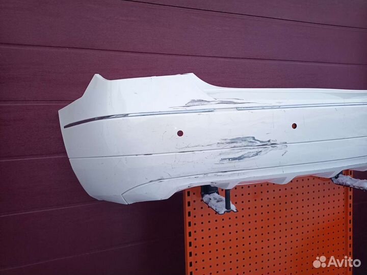 Бампер задний Mercedes Benz 207