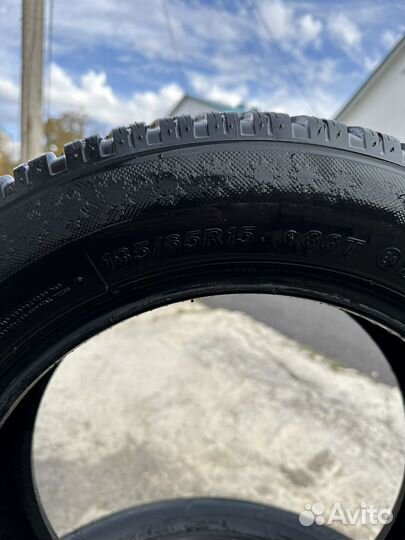 Lassa Snoways 4 5/5 R5