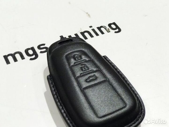 Чехол для ключа Toyota черный стиль 2