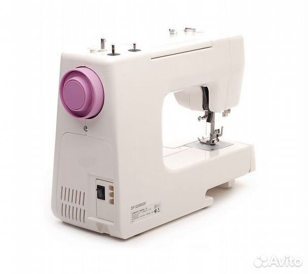 Швейная машина Comfort 18 белый