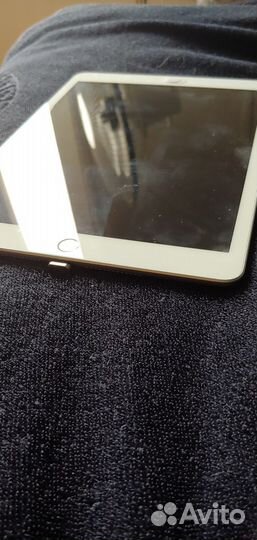 iPad 8 2020 wifi 32gb + Cellular(LTE)