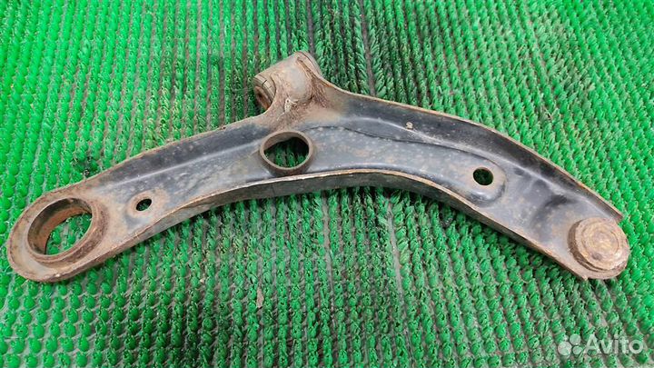 Рычаг передний левый нижний Suzuki Swift 2008