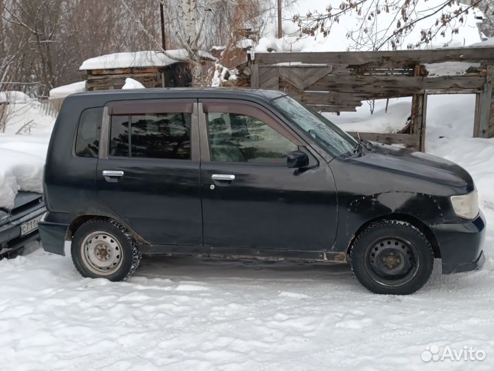 Nissan Cube 1.3 AT, 2001, 300 000 км