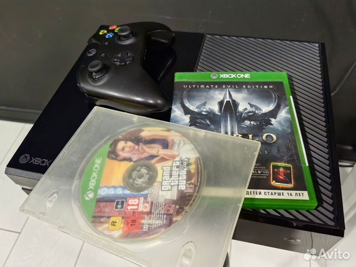 Продаю Xbox One