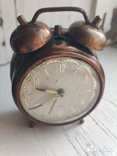 Настольные часы West Germany будильник винтаж