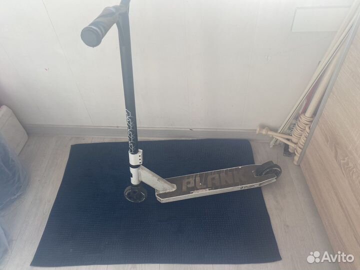 Трюковой самокат