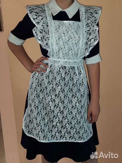 Платье школьное