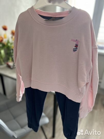 Спортивный костюм для девочки