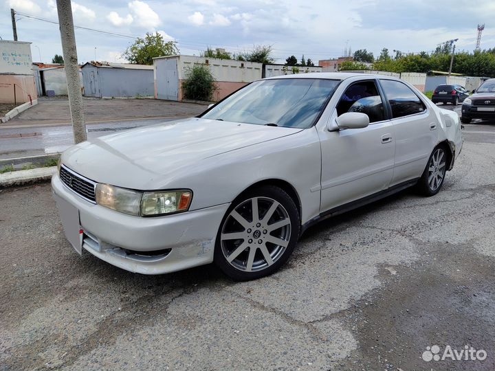 Toyota Cresta 2.5 AT, 1993, битый, 350 000 км