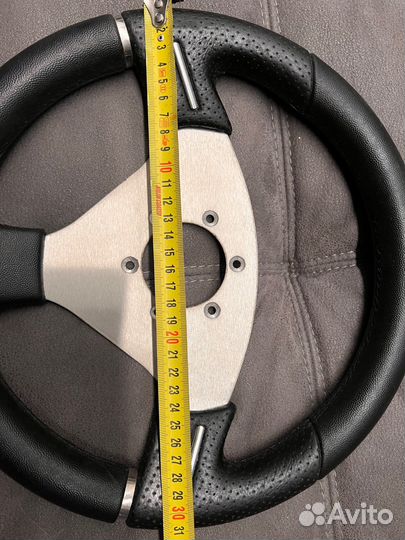 Спортивный руль