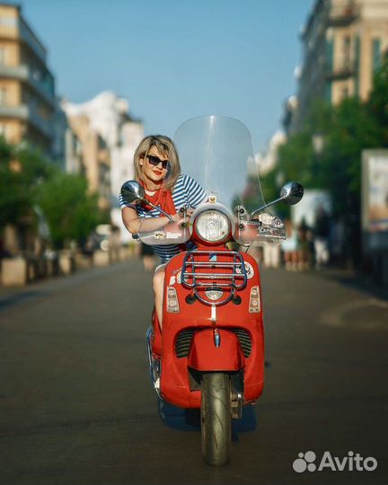 Vespa gts 250 в полном обвесе