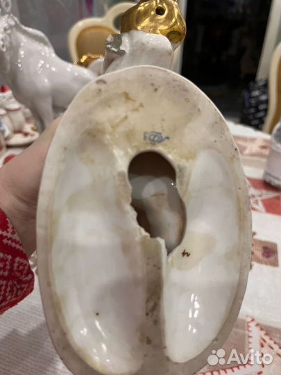 Фарфоровые статуэтки конь -огонь лфз