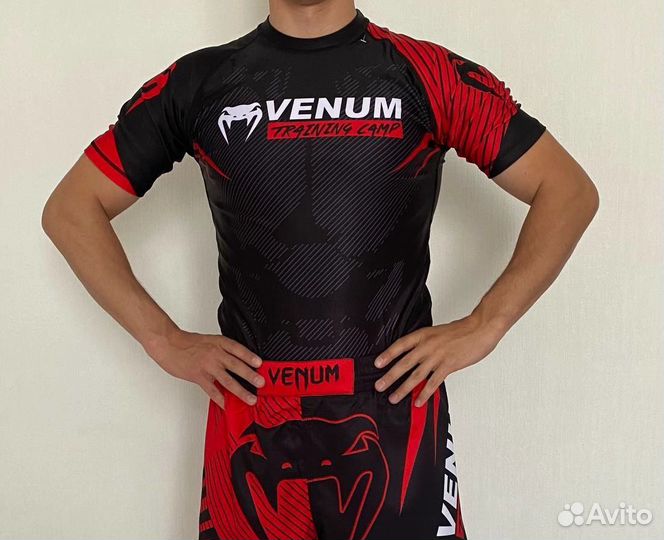 Рашгард с коротким рукавом Venum Trainin