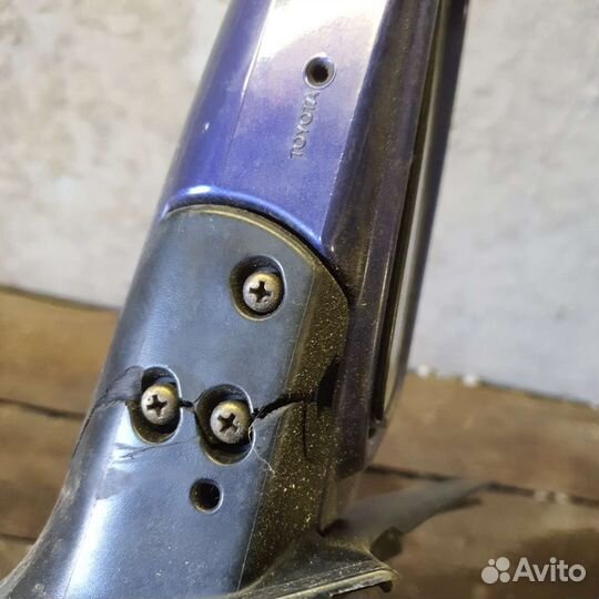 Daihatsu YRV боковое зеркало