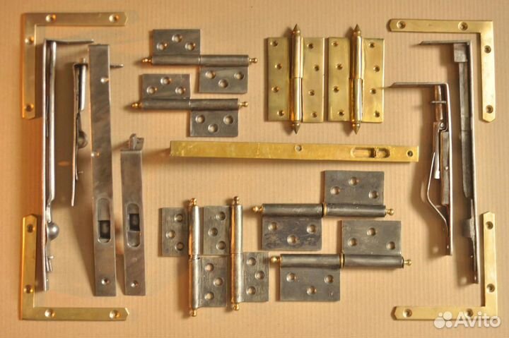 Старинные дверные петли / уголки / торц шпингалеты
