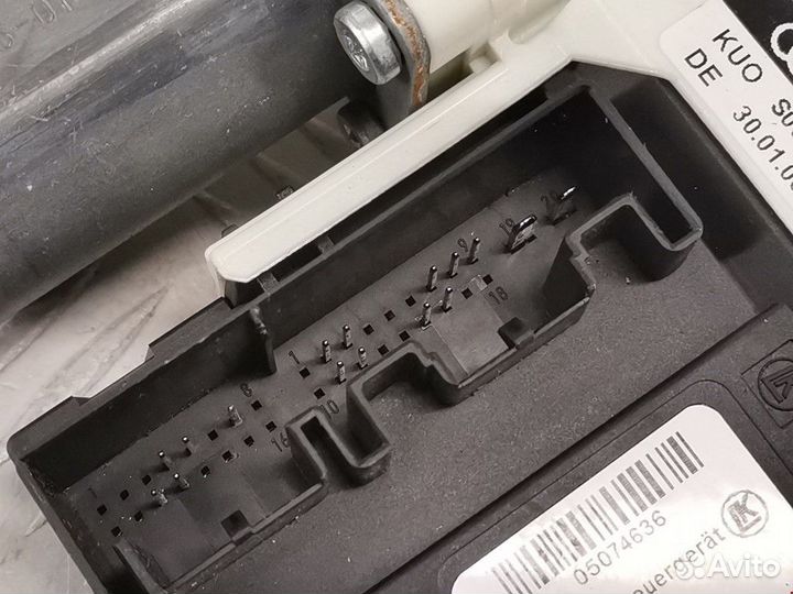 Моторчик стеклоподъемника Audi A3 8P/8PA рест