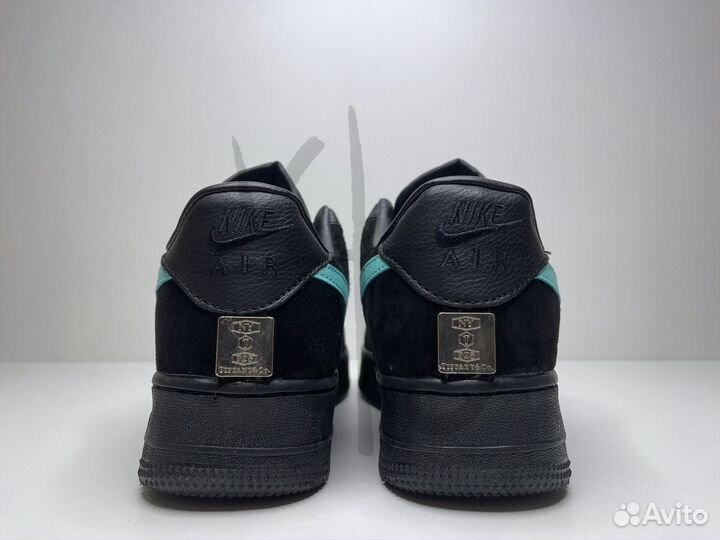 Кроссовки Tiffany & Co. x Nike Air Force 1 Low