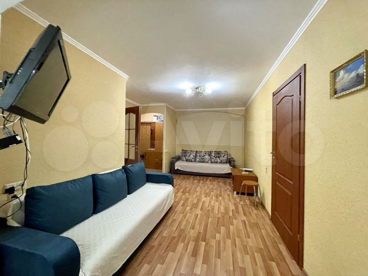 2-к. квартира, 47 м², 2/4 эт.