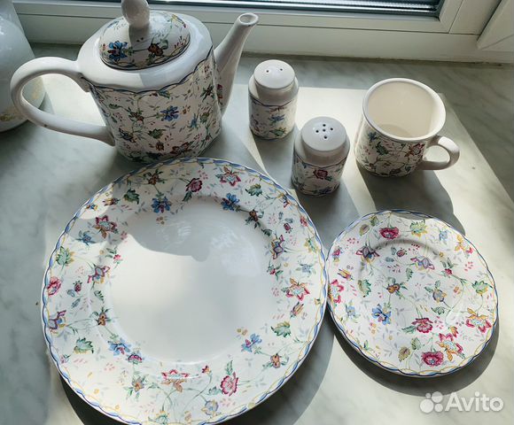 Набор столовой посуды