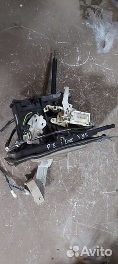 Селектор АКПП на Cadillac SRX