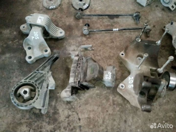 Опоры / Кронштейны - Chevrolet Cruze J300