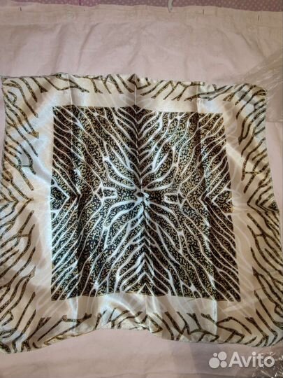 Платки на шею,шарфы легкие