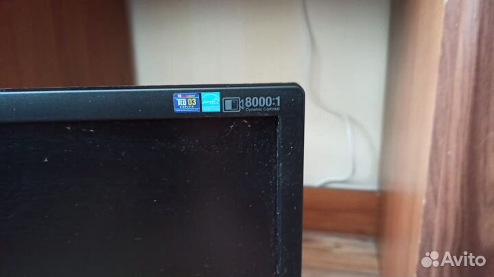 Монитор Samsung