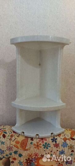 Полка настенная угловая