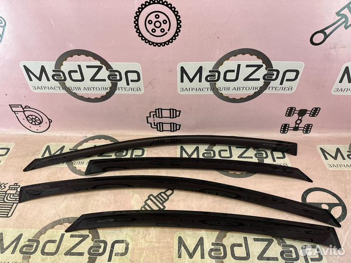 Дефлектор двери Kia Rio 2011-2017