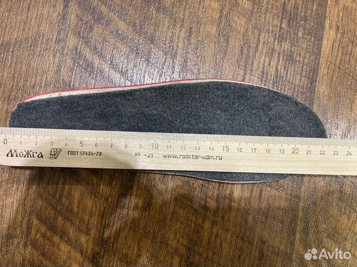 Горные лыжи и ботинки детские