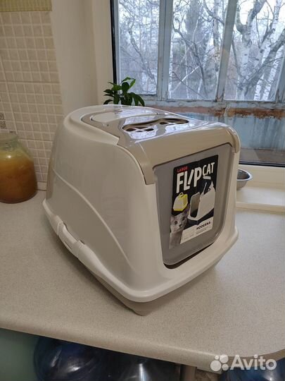 Кошачий лоток закрытый