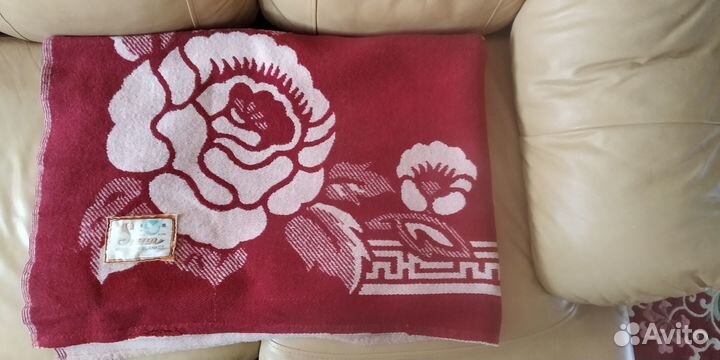 Одеяло из верблюжьей шерсти 