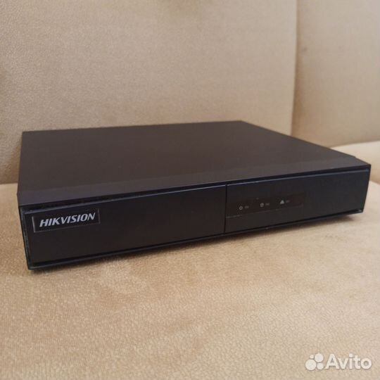 IP Видео регистратор Hikvision