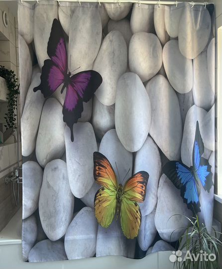 Штора для ванной на люверсах