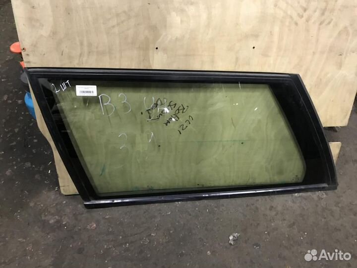 Стекло заднее левое глухое Volkswagen Passat (B3)