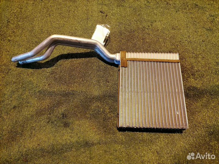 Радиатор отопителя (печки) 31332897 Volvo S40 MS M