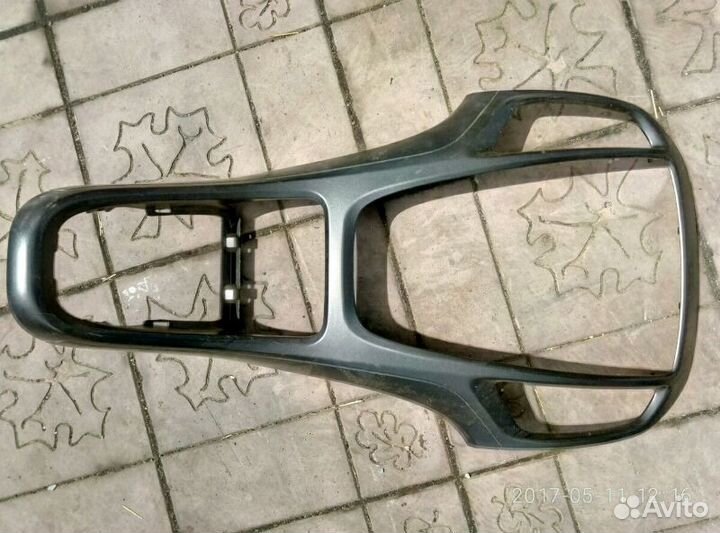 Обшивка центральной консоли опель астра j