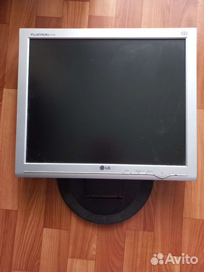 Монитор LG