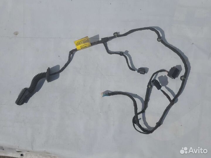 Проводка двери задней правой chevrolet aveo t 300
