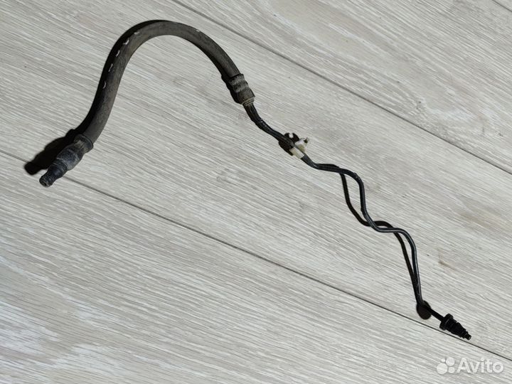 Трубка сцепления Skoda Fabia 2