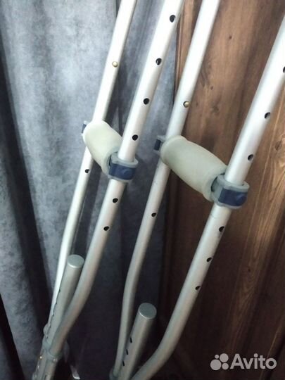 Костыли подмышечные